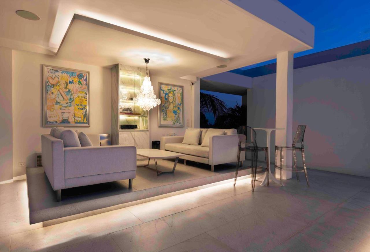 Palm Villa - Award Winning Modern Luxury & Exclusive Villa Resort 치앙마이 외부 사진